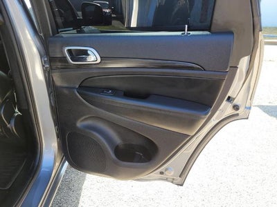 2021 Jeep Grand Cherokee Laredo X 4x4
