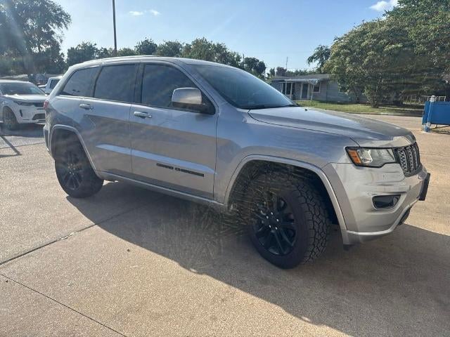 2021 Jeep Grand Cherokee Laredo X 4x4