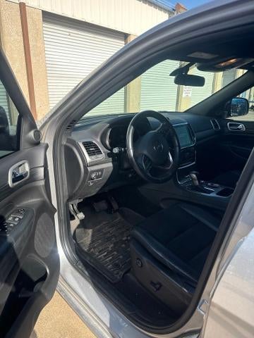2021 Jeep Grand Cherokee Laredo X 4x4