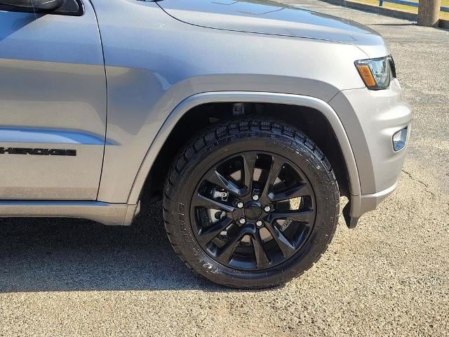 2021 Jeep Grand Cherokee Laredo X 4x4