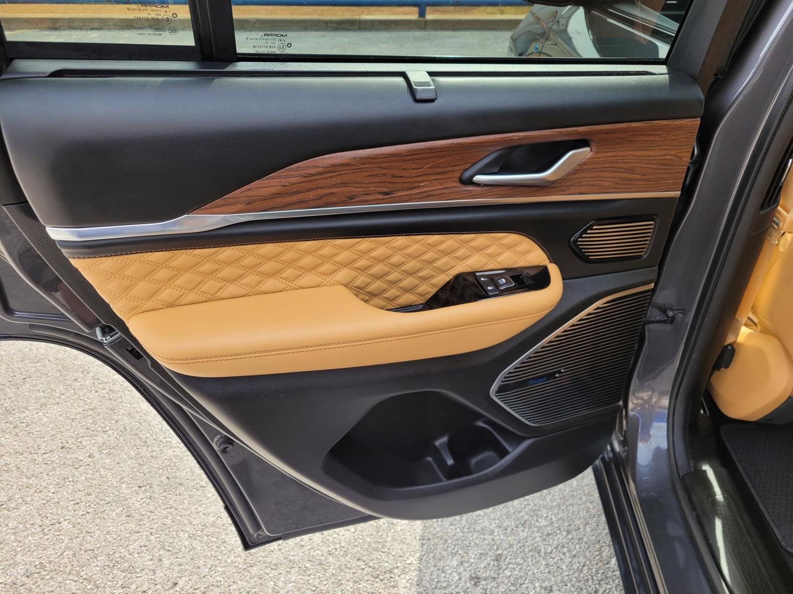 2023 Jeep Grand Cherokee 4xe Summit