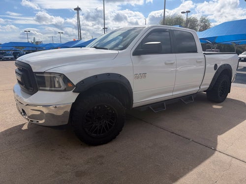 2019 RAM 1500 Classic SLT Crew Cab 4x2 6'4" Box