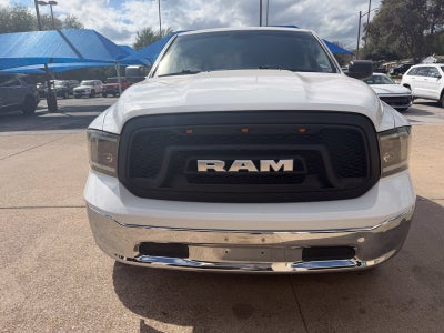 2019 RAM 1500 Classic SLT Crew Cab 4x2 6'4" Box