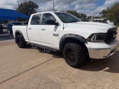 2019 RAM 1500 Classic SLT Crew Cab 4x2 6'4" Box