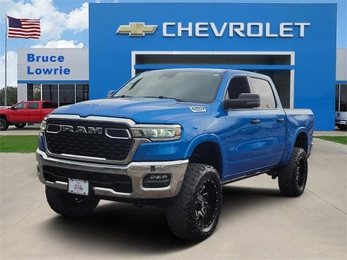 2025 RAM 1500 Lone Star Crew Cab 4x4 5'7" Box