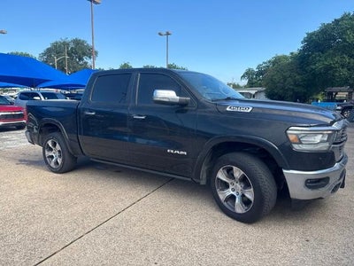 2022 RAM 1500 Laramie Crew Cab 4x4 5'7" Box