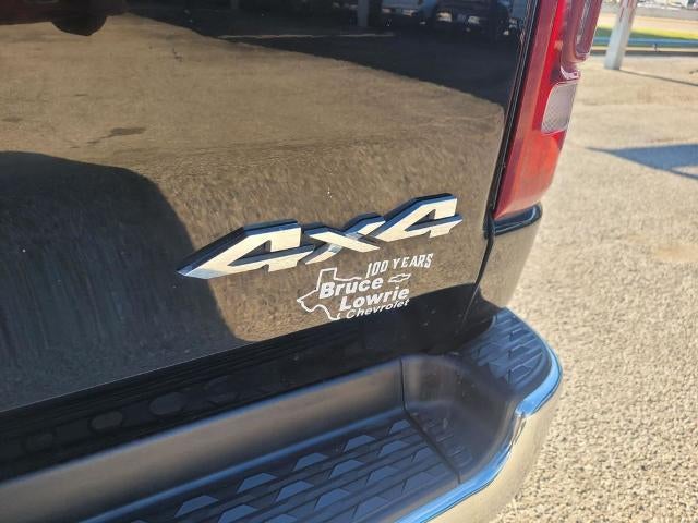 2022 RAM 1500 Laramie Crew Cab 4x4 5'7" Box