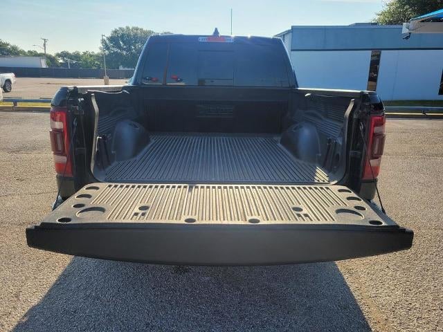 2022 RAM 1500 Laramie Crew Cab 4x4 5'7" Box