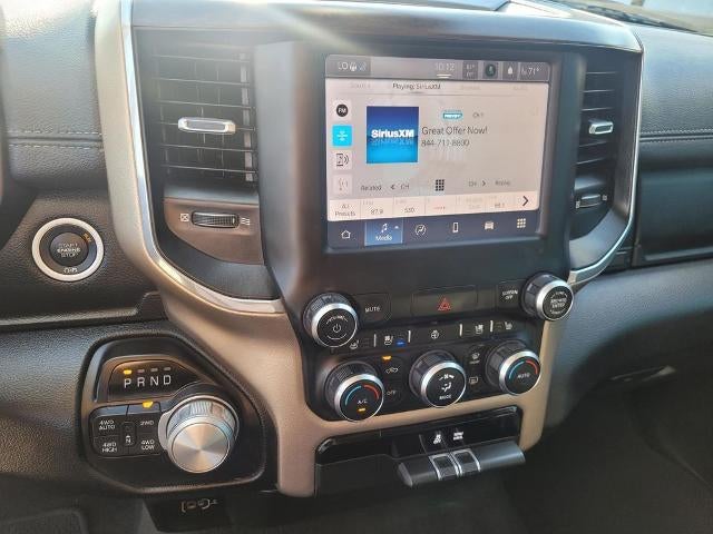 2022 RAM 1500 Laramie Crew Cab 4x4 5'7" Box