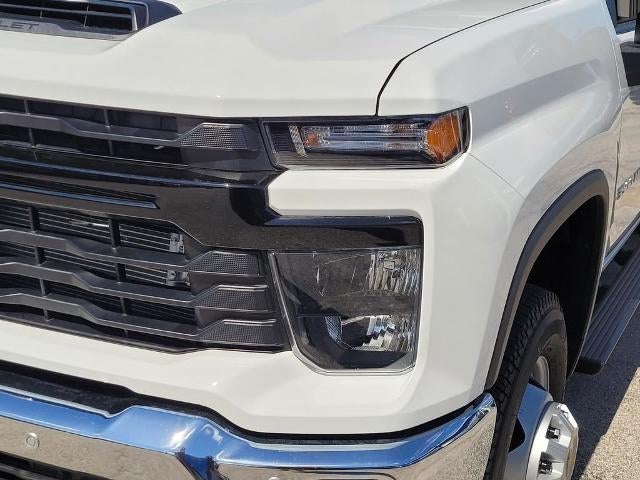 2026 Chevrolet Silverado 3500 HD WT DRW