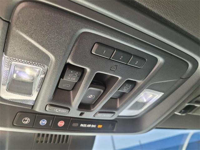 2025 Chevrolet Silverado 3500 HD High Country DRW