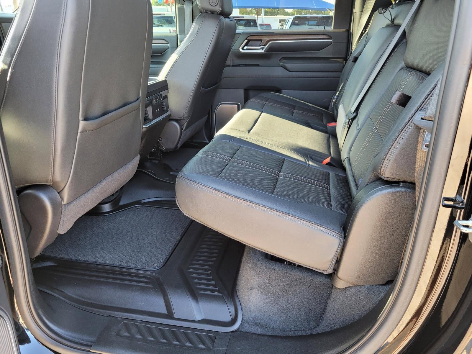 2025 Chevrolet Silverado 3500 HD High Country DRW