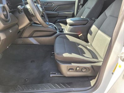 2024 Chevrolet Colorado WT