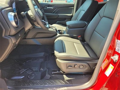 2025 Chevrolet Colorado WT/LT