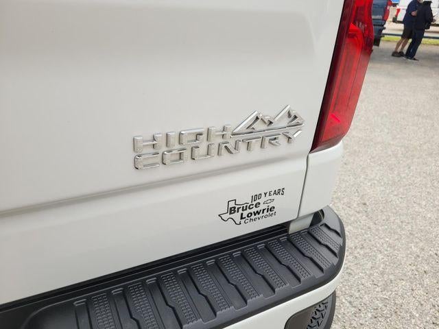 2023 Chevrolet Silverado 1500 High Country - Photo 13