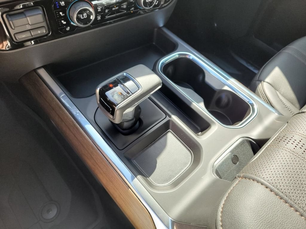 2026 Chevrolet Silverado 1500 High Country - Photo 16