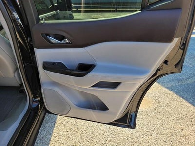 2020 GMC Acadia SLT