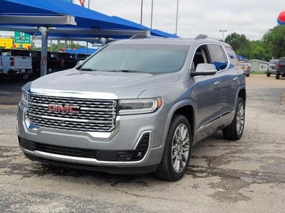 2023 GMC Acadia Denali