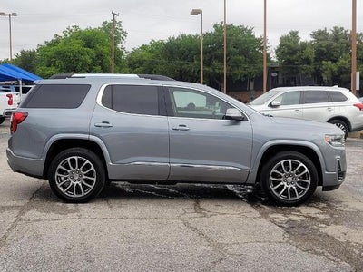 2023 GMC Acadia Denali