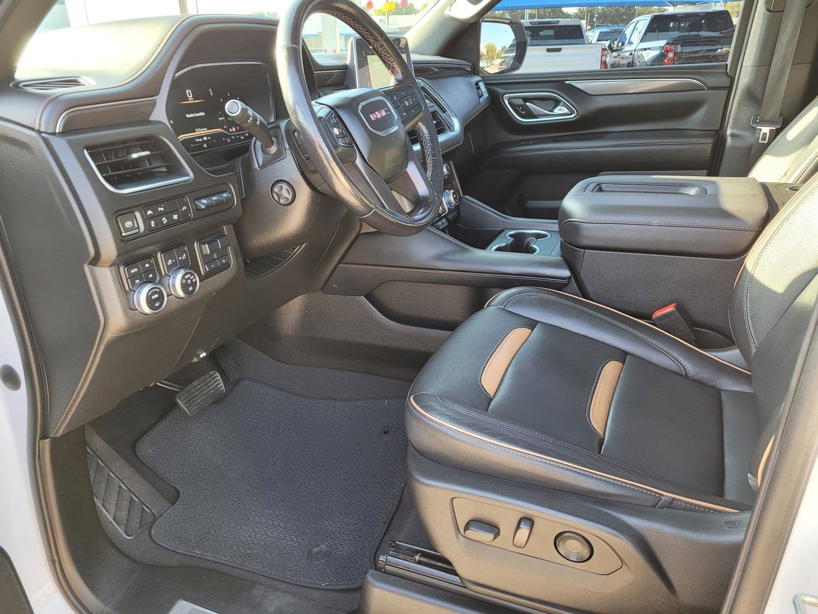 2022 GMC Yukon AT4