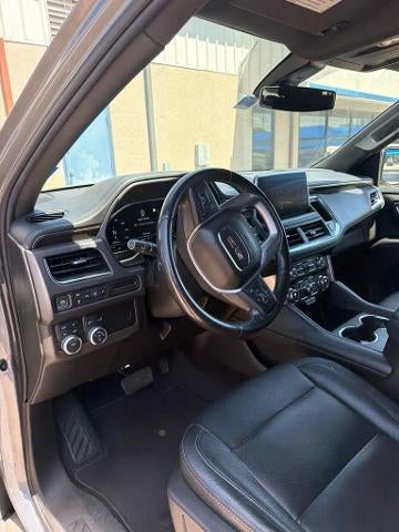 2022 GMC Yukon XL SLE
