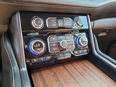 2024 GMC Yukon XL Denali Ultimate