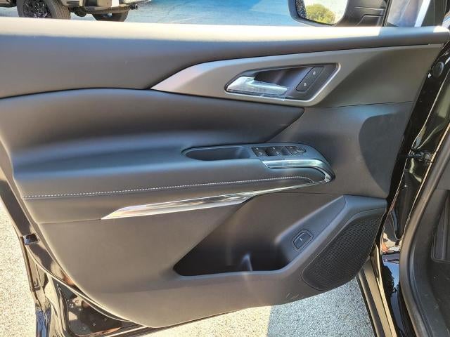 2026 Chevrolet Traverse LT - Photo 13