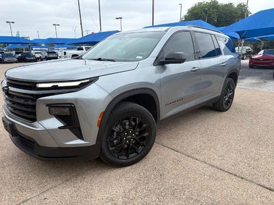 2024 Chevrolet Traverse LT