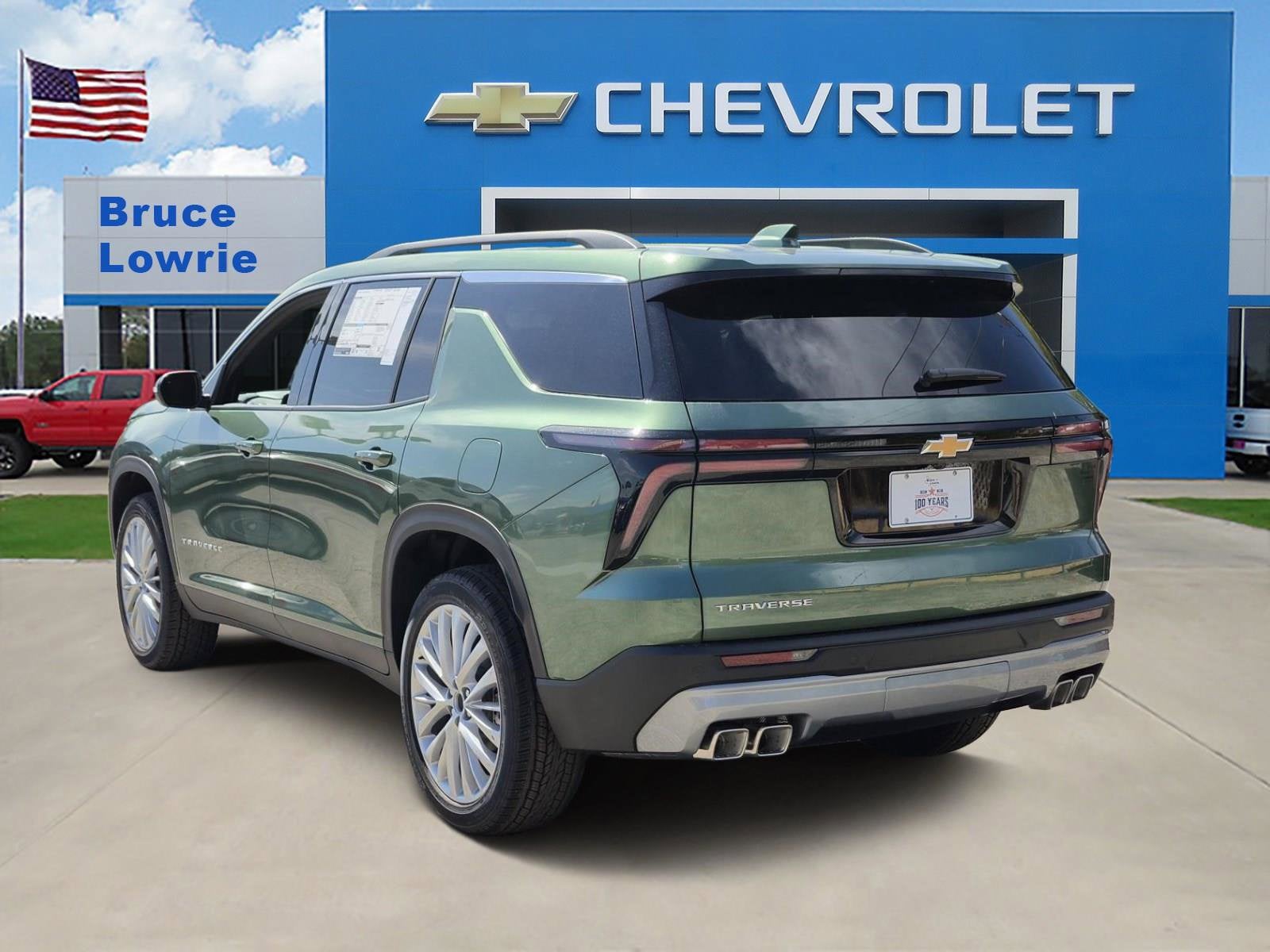 2027 Chevrolet Traverse LT