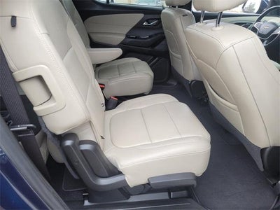 2022 Chevrolet Traverse LT Leather