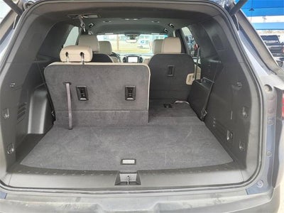 2022 Chevrolet Traverse LT Leather