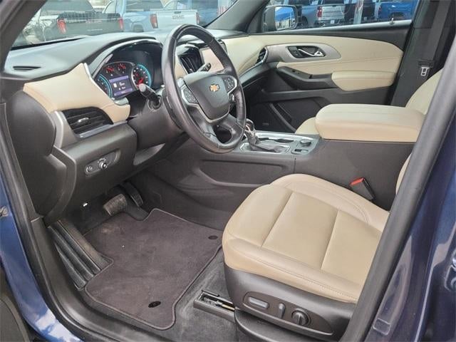 2022 Chevrolet Traverse LT Leather