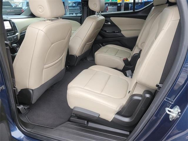 2022 Chevrolet Traverse LT Leather