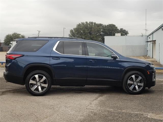 2022 Chevrolet Traverse LT Leather
