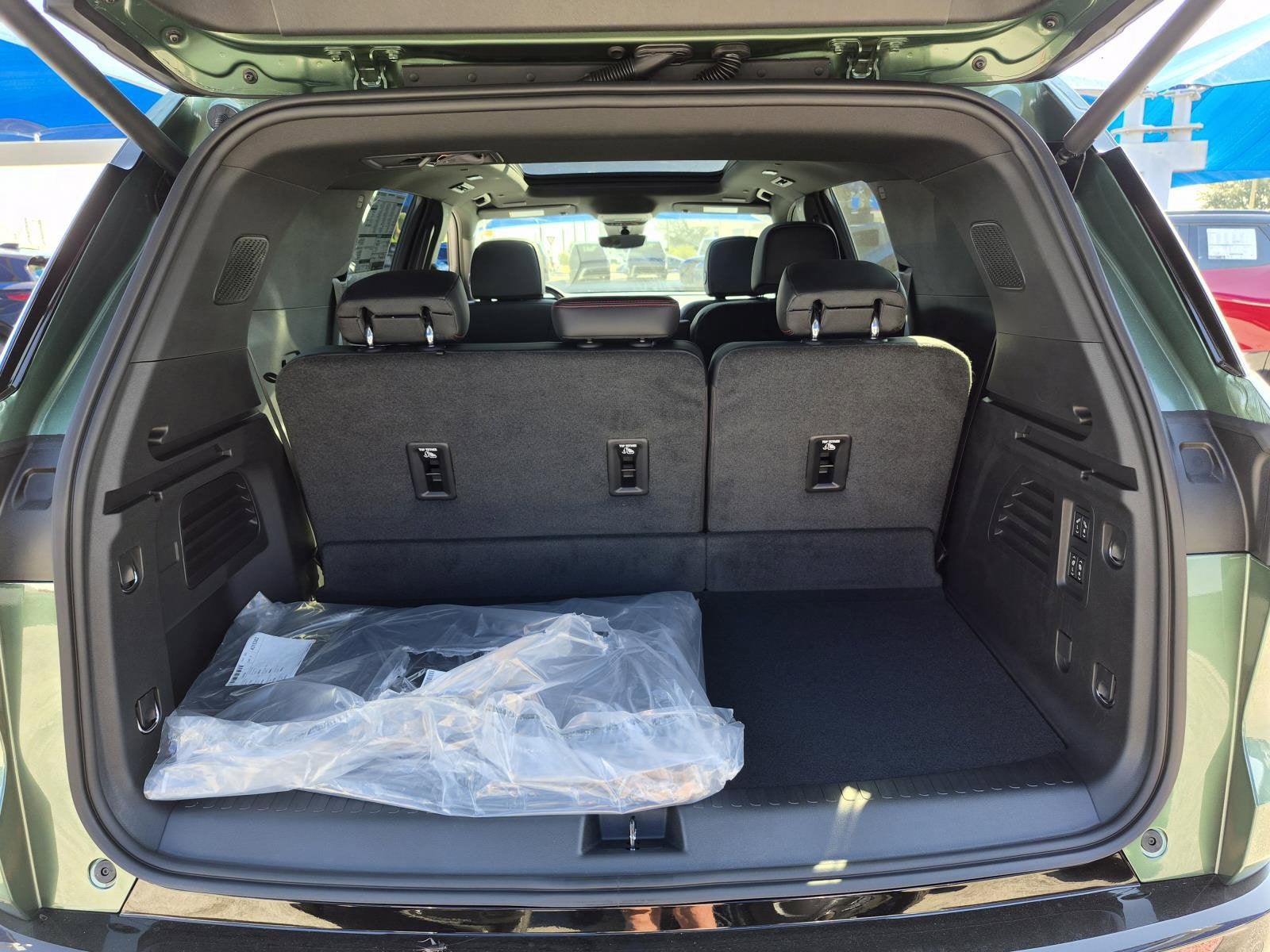 2027 Chevrolet Traverse RS
