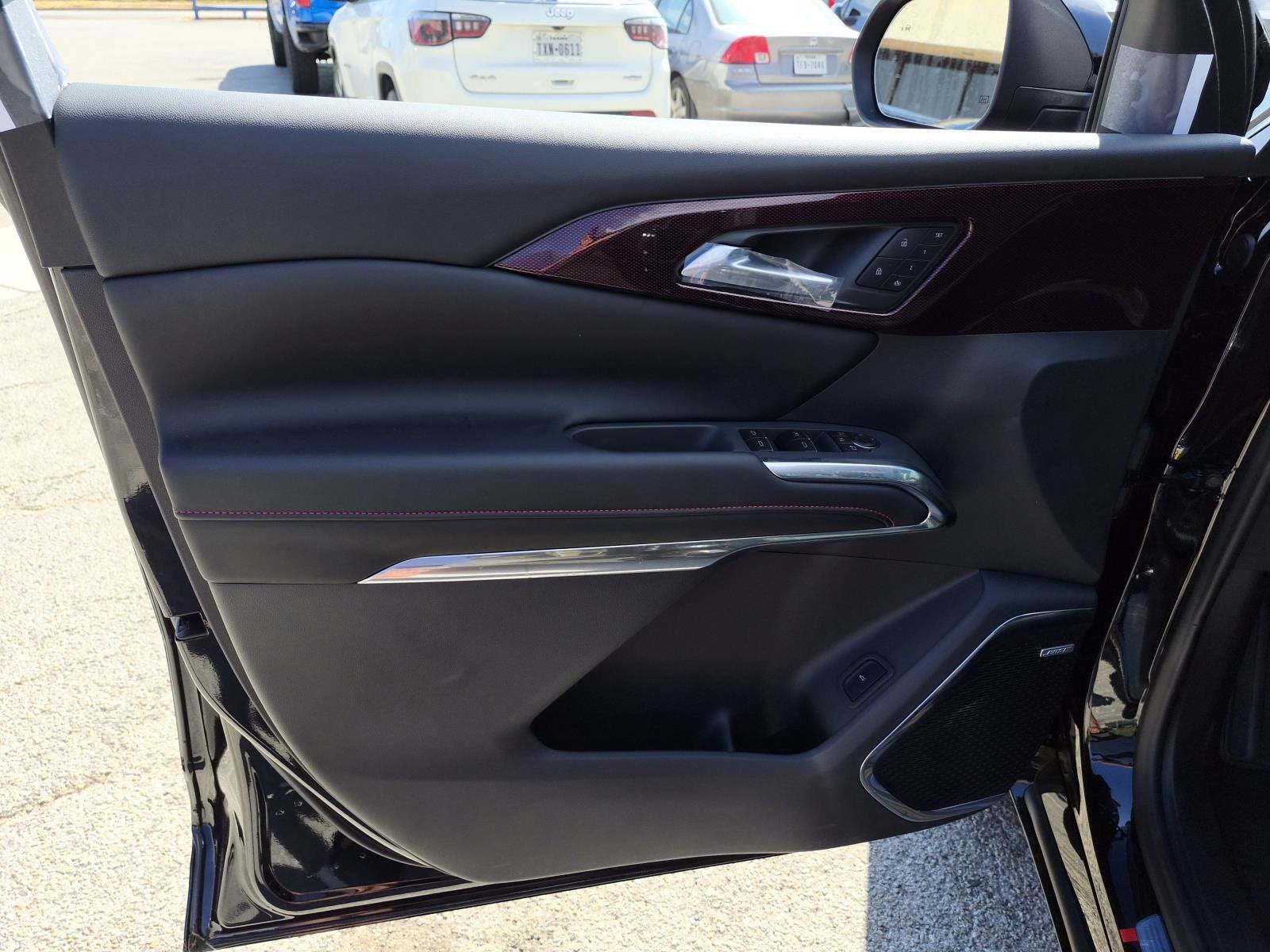 2027 Chevrolet Traverse RS - Photo 13