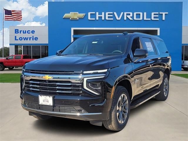 2026 Chevrolet Suburban LT's photo