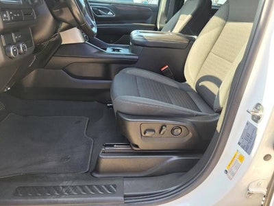 2023 Chevrolet Suburban LS