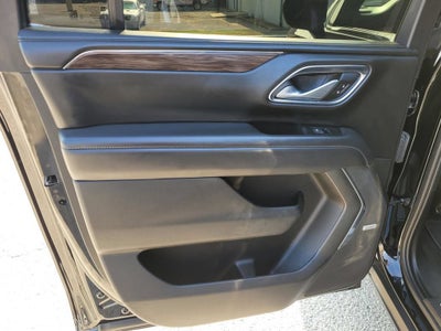 2022 Chevrolet Suburban LT