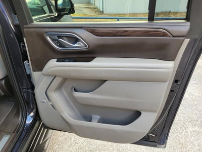 2023 Chevrolet Suburban LT