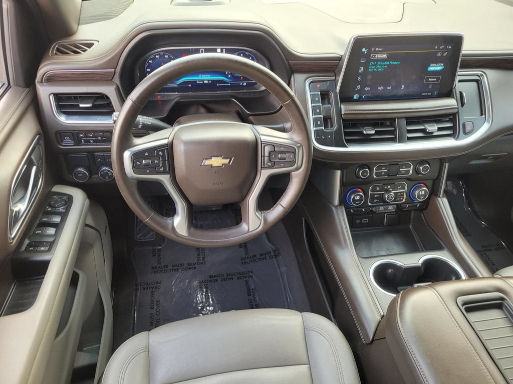2023 Chevrolet Suburban LT