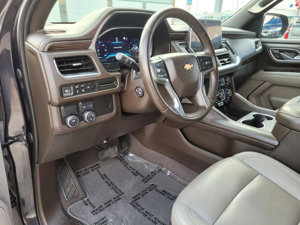 2023 Chevrolet Suburban LT