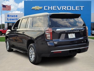 2023 Chevrolet Suburban LT