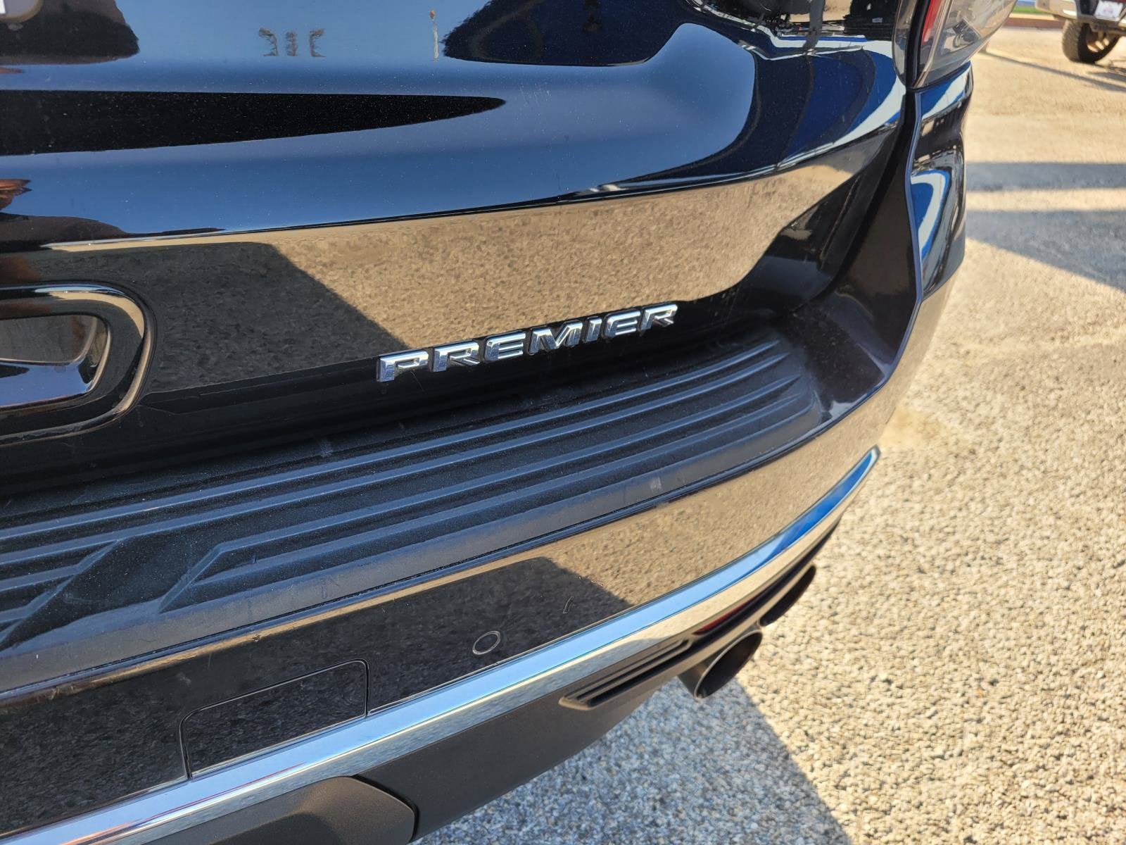 2022 Chevrolet Suburban Premier