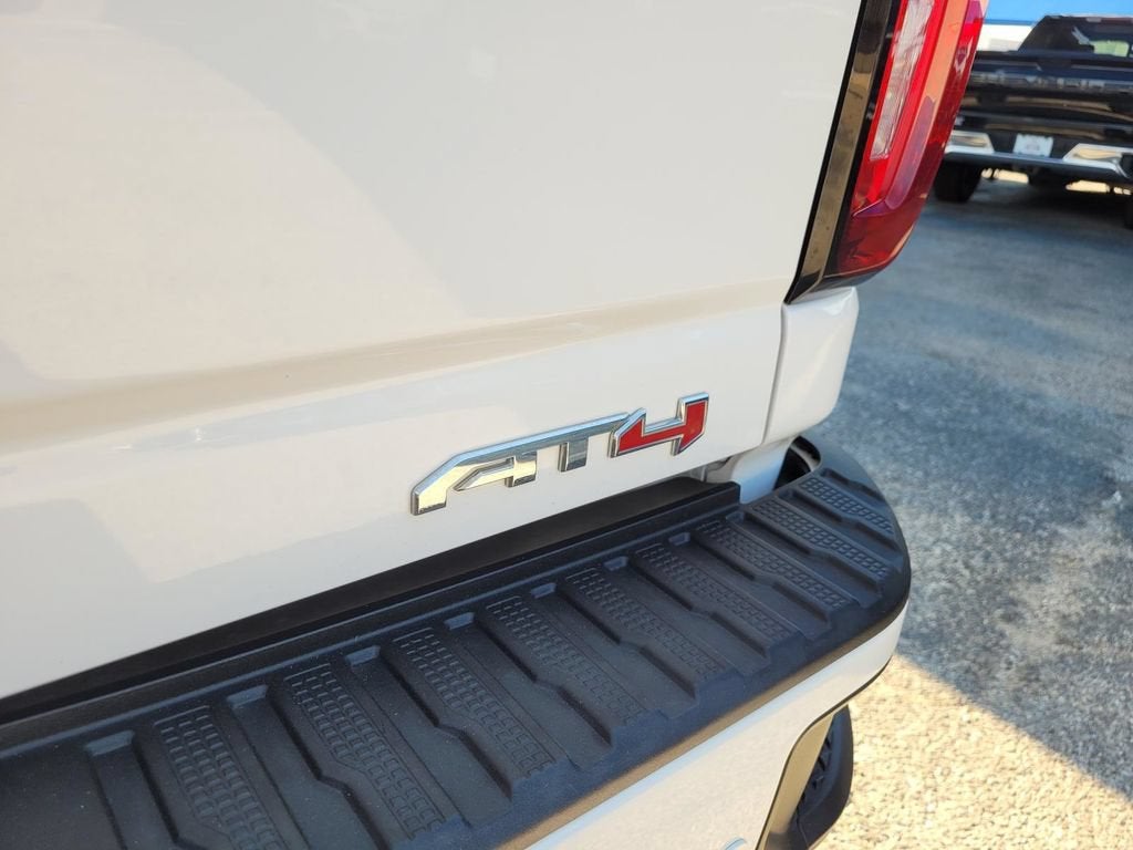 2023 GMC Sierra 2500 HD AT4