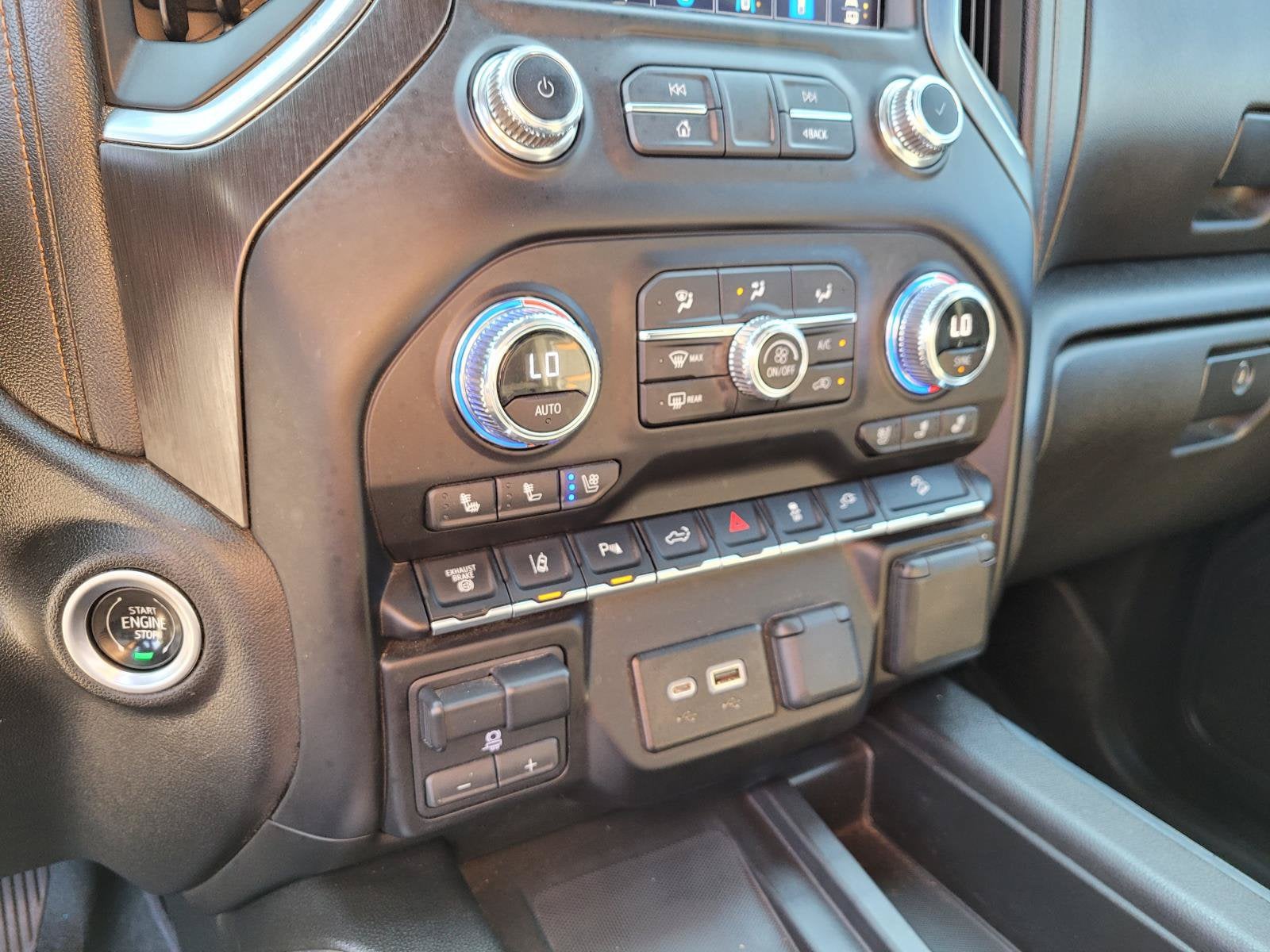 2023 GMC Sierra 2500 HD AT4