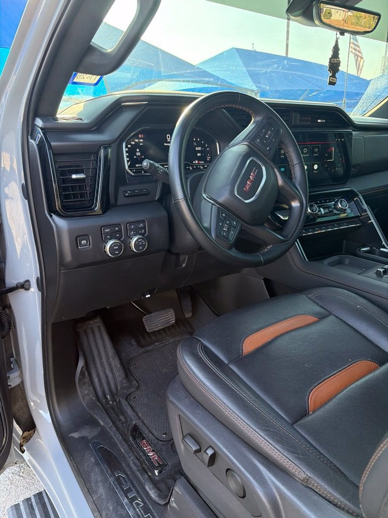 2025 GMC Sierra 2500 HD AT4