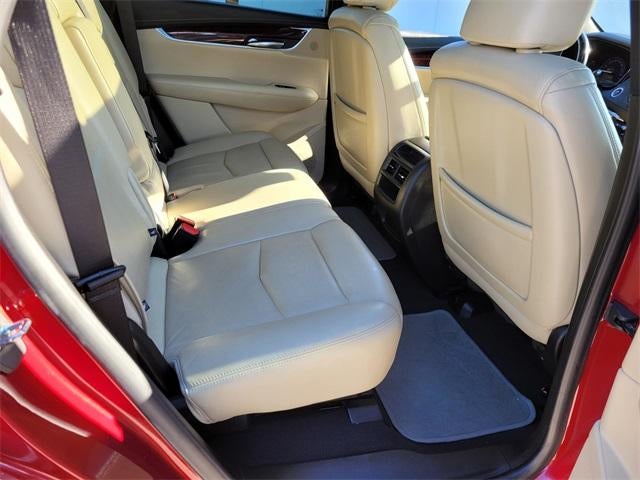 2019 Cadillac XT5 Luxury FWD