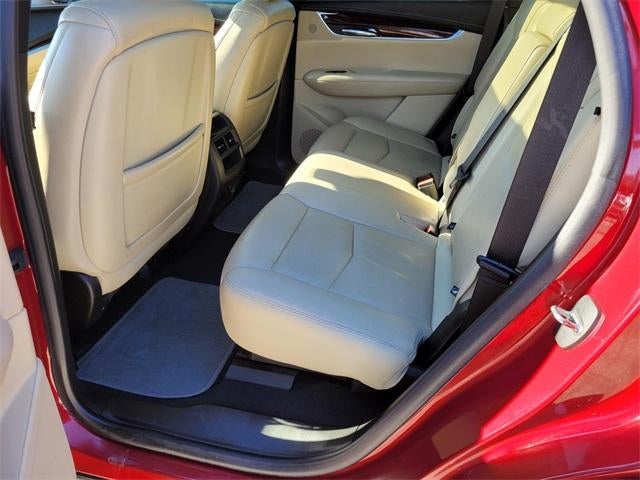 2019 Cadillac XT5 Luxury FWD