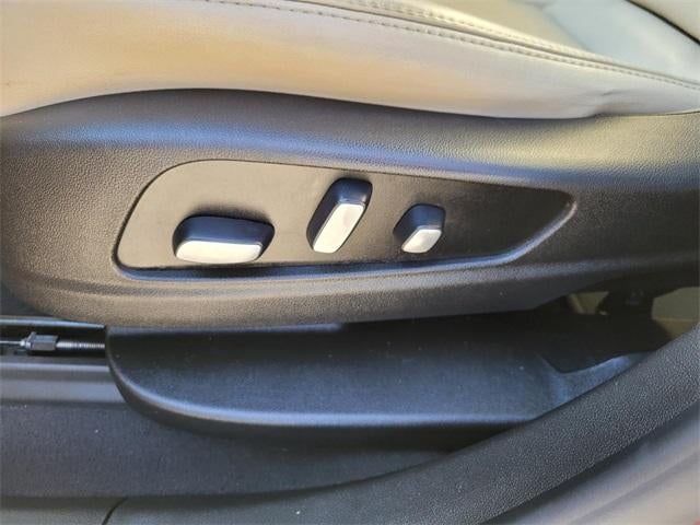 2019 Cadillac XT5 Luxury FWD